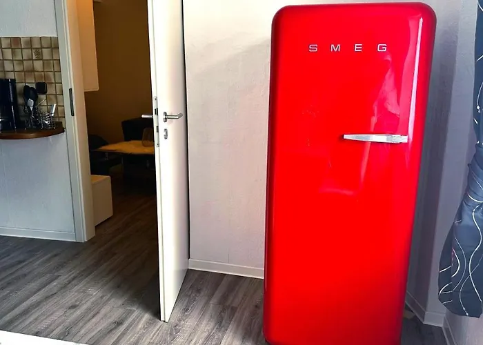 Moderne Weinberge * Zell